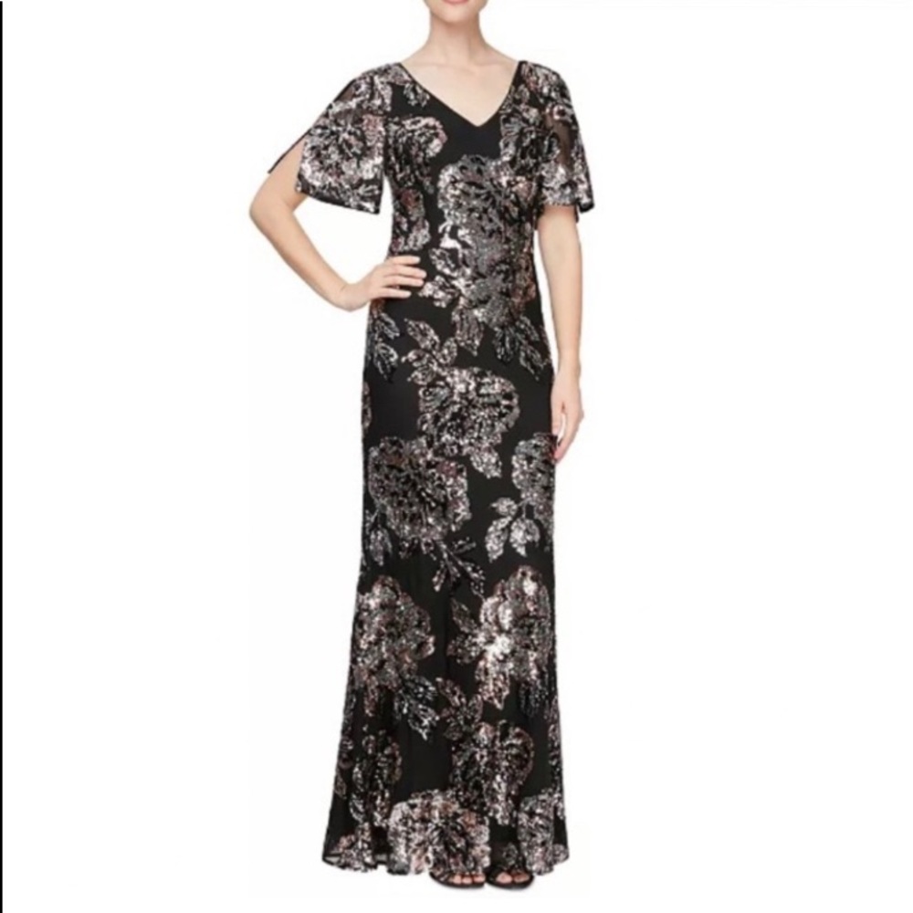Alex Evenings Women's Long Sequin Dress with Flutter Sleeves for Prom/Formal